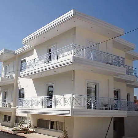 Apartment And Miloi (Argolis)
