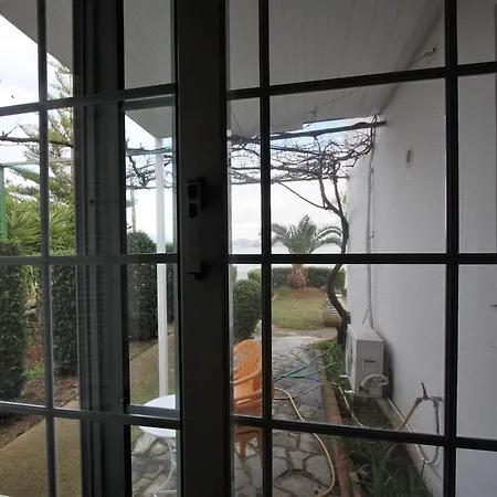 Apartment And Miloi (Argolis)