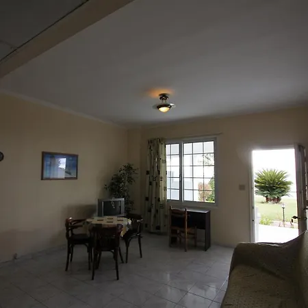 And Apartment *