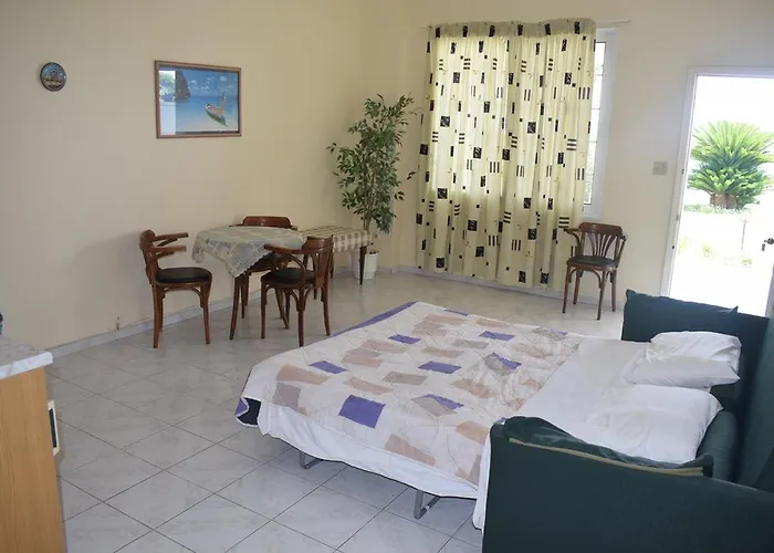 And Lägenhet Míloi